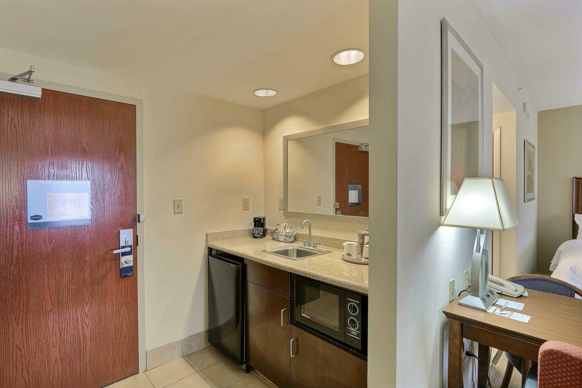 Hampton Inn & Suites Savannah - I-95 South - Gateway Georgetown Eksteriør bilde